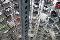 球场硝烟再起，激情角逐引人入胜